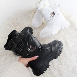 Milé zákazničky 🤩 Přejeme Vám krásné Vánoce v rodinné atmosféře, hodně lásky a dárečků 😇🎁🎁 A samozřejmě spoustu krásných...