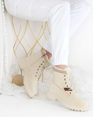 ✨ Široký výběr farmářek jen u nás na www.sboty.cz ✨ Tak na co ještě čekáš? 🥰 Kód: 3017 · · · · · #Sboty #SbotyCz...